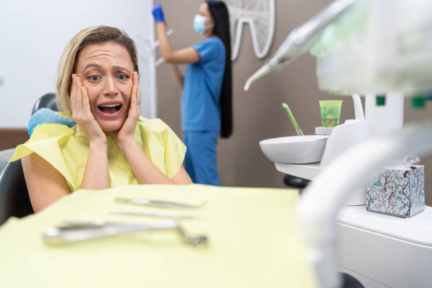 Best Emergency Tooth Extraction in Aetna Estates, CO